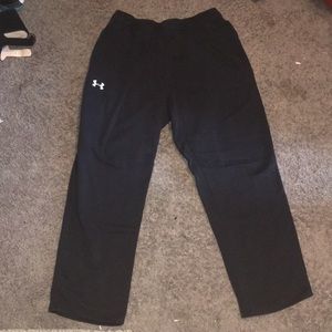 Black Underarmour sweatpants